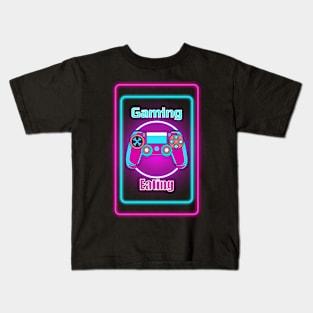 Gaming and eating Kids T-Shirt